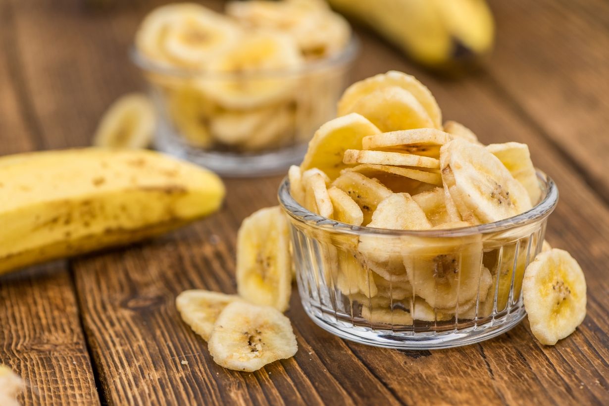 Recipes: organic dried banana and superfoods